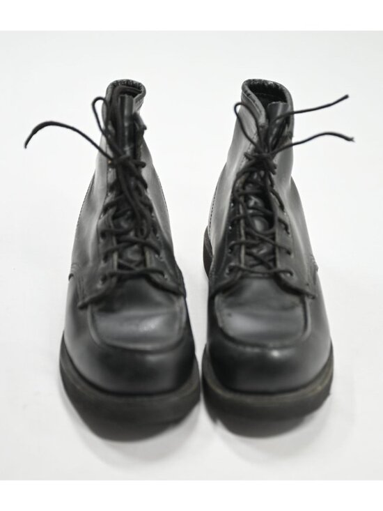 Red Wing Shoes Moc Toe 8137 Boots in Black main image 6